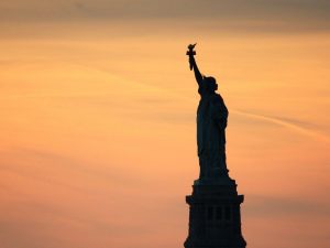 Bild von der Freiheitsstatue für George Washington nach dem Gewinn des Amerikanischen Unabhängigkeitskriegs