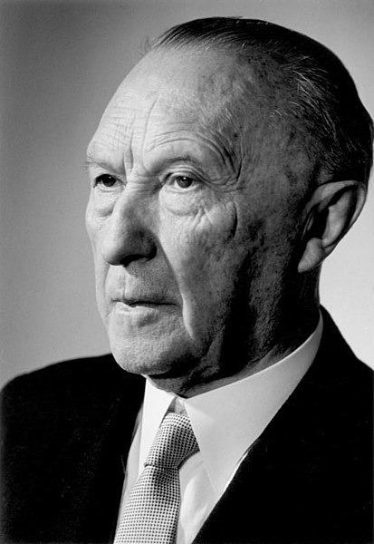 Bundeskanzler Konrad Adenauer