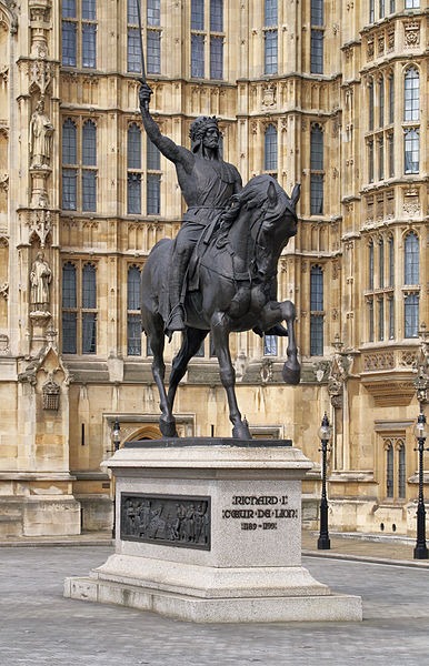 Richard I. Löwenherz Statue