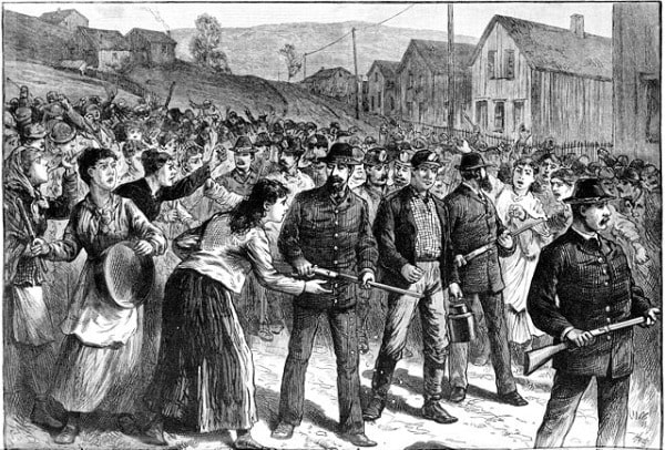Der Homestead-Streik fand in einem Werk von Andrew Carnegie statt. Homestead-Streik